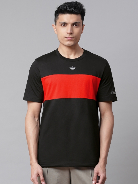 

ADIDAS Originals Men Black & Red Colourblocked Panel T-shirt