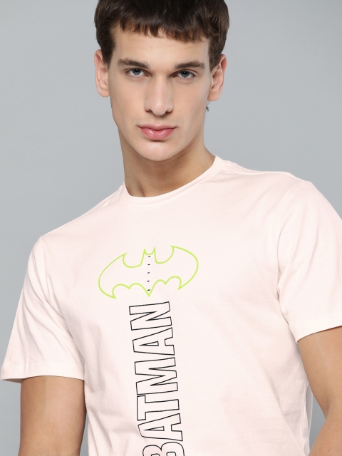 

Kook N Keech Batman Men Peach-Coloured & Black Batman Print Cotton Round Neck T-shirt