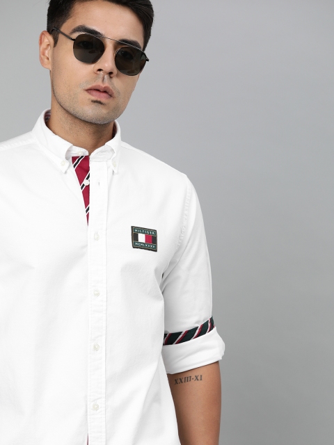 

Tommy Hilfiger Men White Regular Fit Solid Casual Shirt with Applique