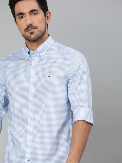 

Tommy Hilfiger Men Blue & White Slim Fit Checked Casual Shirt