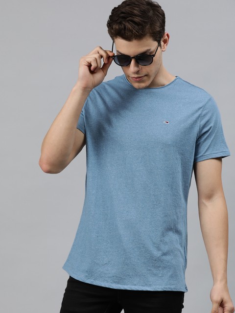 

Tommy Hilfiger Men Blue Solid Round Neck T-shirt