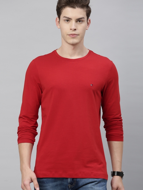 

Tommy Hilfiger Men Red Solid Round Neck T-shirt