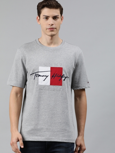 

Tommy Hilfiger Men Grey Printed Round Neck T-shirt