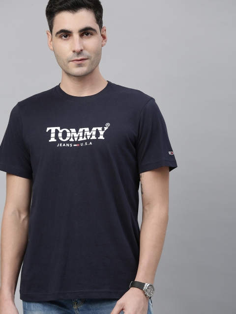 

Tommy Hilfiger Men Navy Blue Printed Round Neck T-shirt