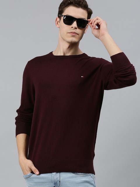 

Tommy Hilfiger Men Burgundy Solid Pullover Sweater