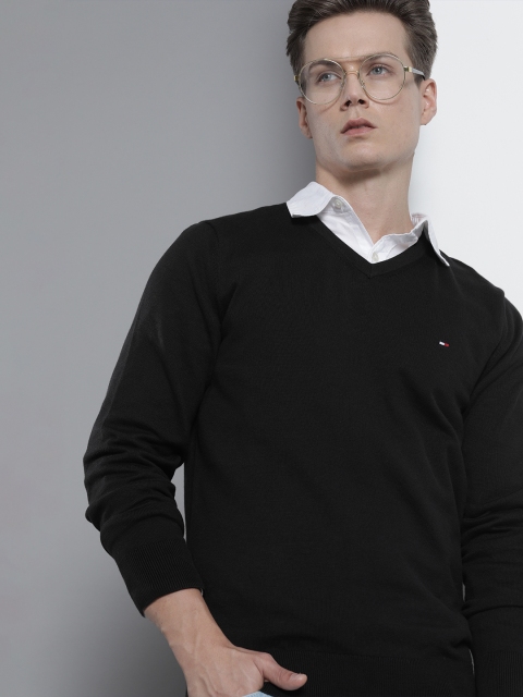 

Tommy Hilfiger Men Black Pullover