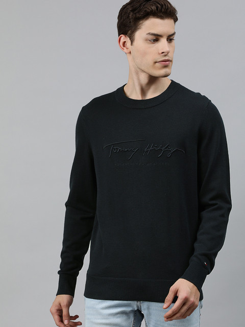 

Tommy Hilfiger Men Navy Blue Embroidered Pullover Sweater