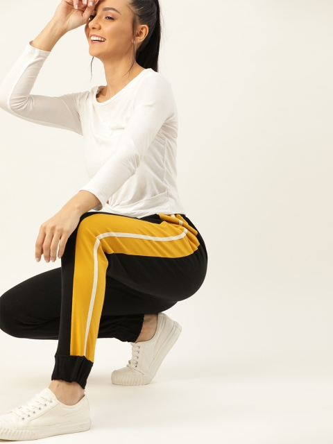 

DressBerry Women Black Solid Regular Fit Joggers