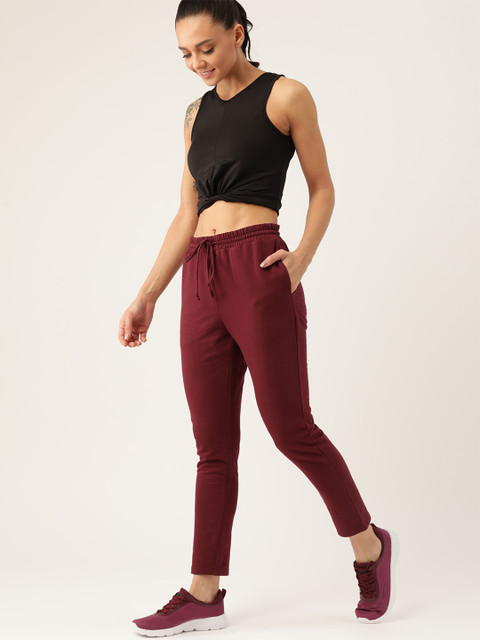 

DressBerry Women Maroon Solid Cropped Track Pants