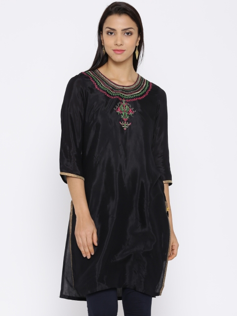 

Aurelia Black Embroidered Kurta