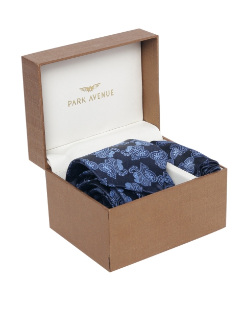 

Park Avenue Men Accessory Gift Set, Blue