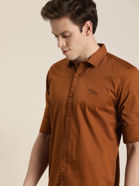 

Moda Rapido Men Rust Brown Regular Fit Solid Casual Shirt