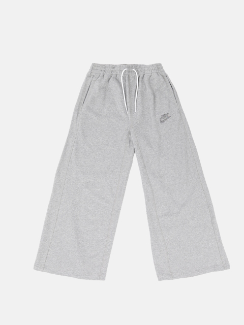 

Nike Women Grey Melange Solid Cropped Track Pants