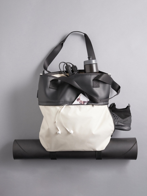 

Domyos By Decathlon Black & White Colourblocked Fitness Side Bag