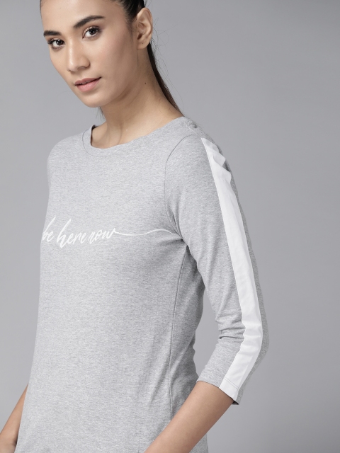 

Roadster Women Grey Melange & White Typography Printed T-shirt
