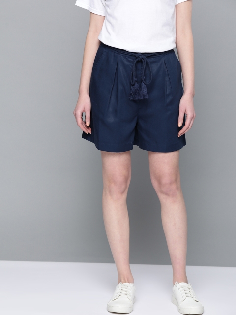 

Mast & Harbour Women Navy Blue Solid Regular Fit Shorts
