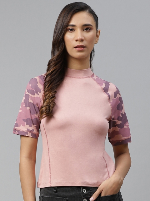 

The Roadster Lifestyle Co Women Pink Solid Anti-Bacterial T-shirt