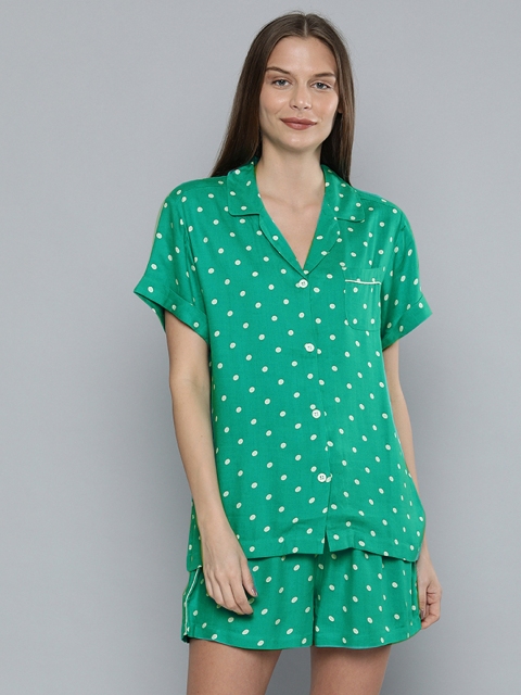 

Chemistry Women Green & Off-White Printed Night suit