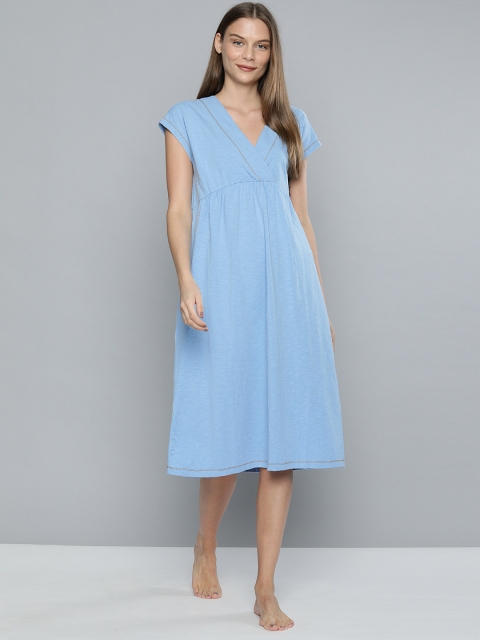 

Chemistry Blue Solid Nightdress