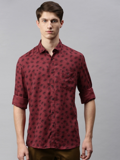 

Louis Philippe Sport Men Maroon & Black Slim Fit Solid Casual Shirt