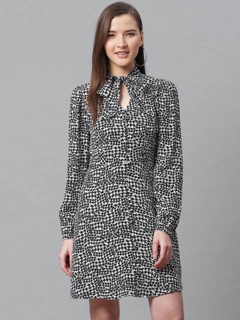 

Marks & Spencer Women Black & White Houndstooth Printed A-Line Dress