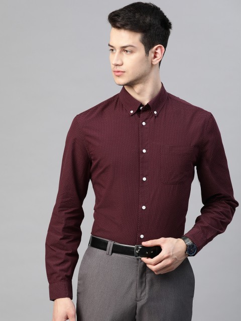 

Marks & Spencer Men Burgundy & Off-White Cotton Blue Self-Design Formal Shirt