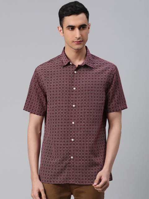 

Marks & Spencer Men Burgundy & White Regular Fit Printed Casual Shirt