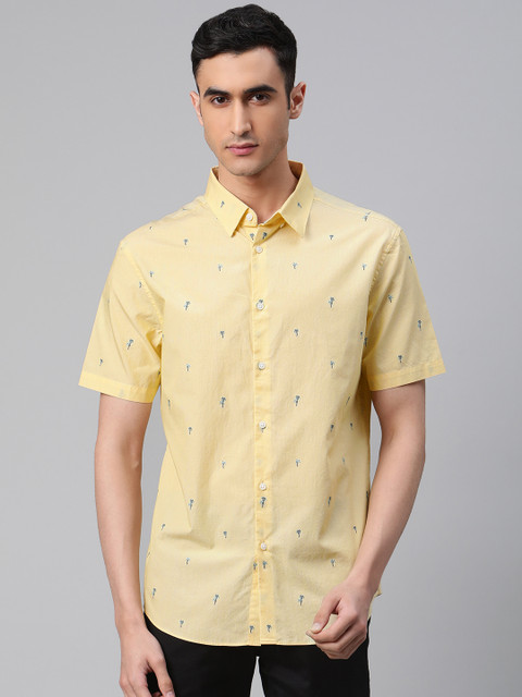 

Marks & Spencer Men Yellow & Green Self Design Regular Fit Casual Shirt