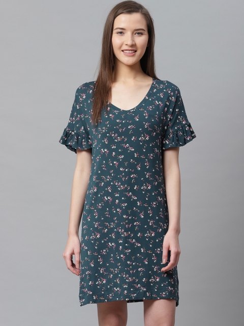 

Marks & Spencer Teal Blue & White Floral Print Nightdress