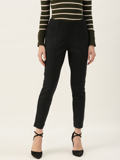 

COVER STORY Women Black Solid Suede Finish Treggings