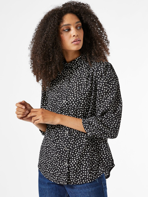 

DOROTHY PERKINS Women Black & White Regular Fit Heart Print Knitted Casual Shirt
