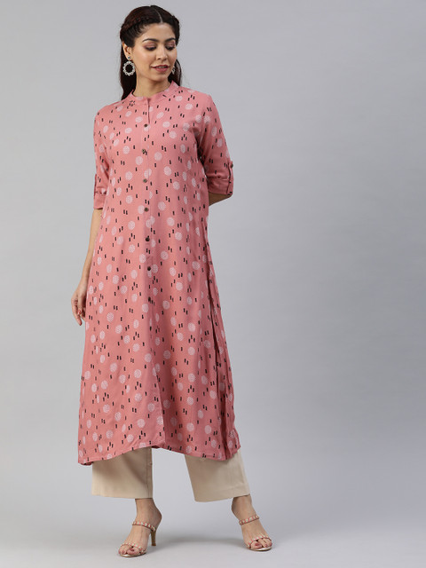 

Swishchick Women Peach-Coloured & White Printed A-Line Kurta