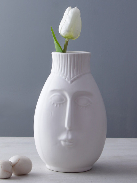 

TAYHAA White Textured Ceramic Flower Vase