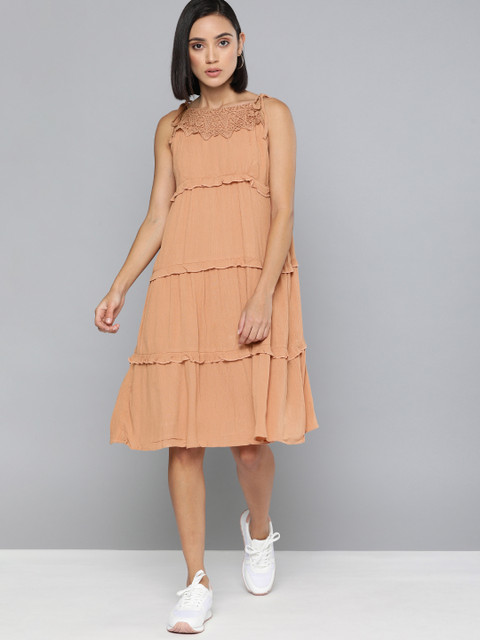 

Chemistry Women Tan Solid A-Line Dress