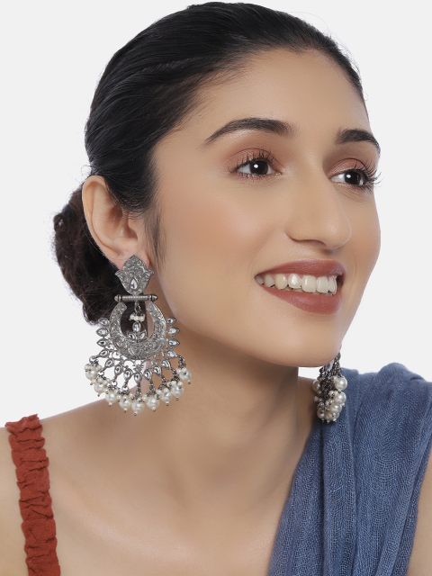 

LAIDA Silver-Toned Oxidized Rhodium-Plated Handcrafted Crescent Shaped Chandbalis