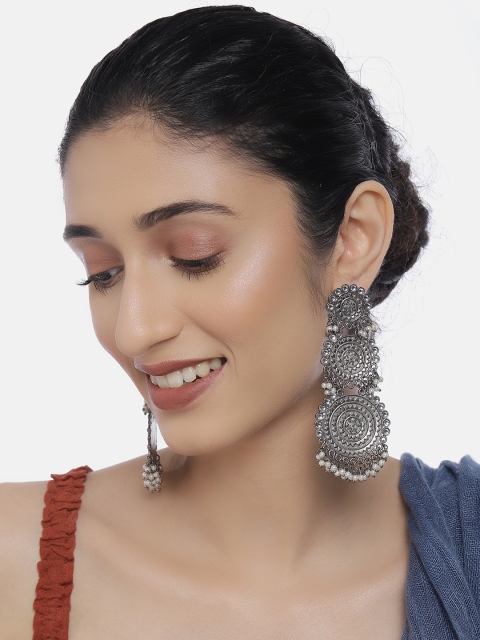

LAIDA Oxidized Silver-Toned Rhodium-Plated Handcrafted Pearl & Kundan Drop Earrings