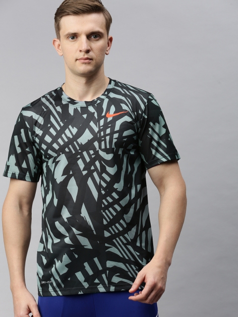 

Nike Men Black & Grey Printed Dri-FIT Round Neck Training T-shirt
