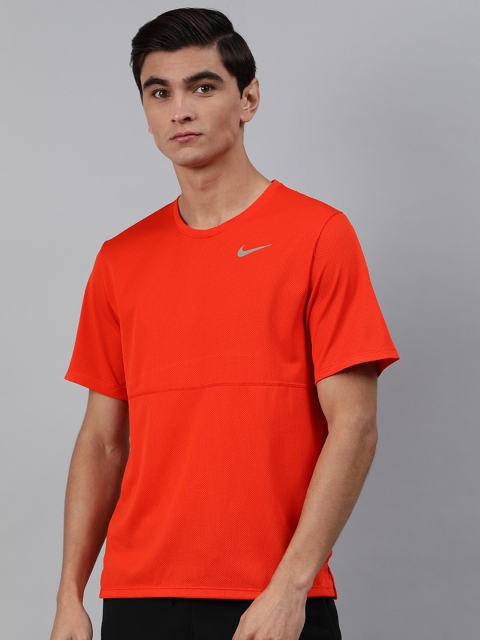 

Nike Men Red Solid Round Neck DF RUN T-shirt