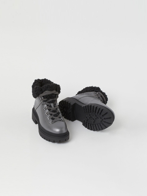 

H&M Women Grey Warm-Lined Boots