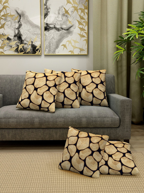 

KLOTTHE Gold-Toned Set of 5 Embroidered Square Cushion Covers