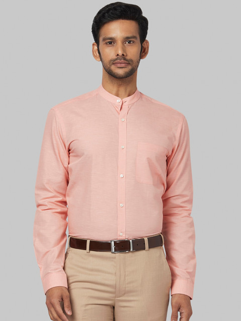 

Park Avenue Men Peach-Coloured Regular Fit Solid Formal Shirt