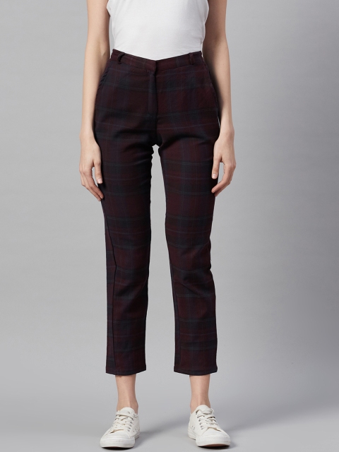 

I AM FOR YOU Women Wine-Coloured & Navy Blue Slim Fit Checked Cropped Regular Trousers, Burgundy