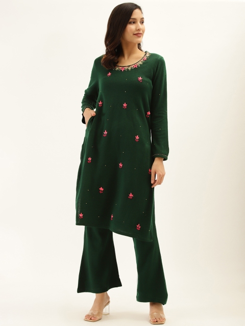 

Laabha Women Green Embroidered Winter Kurta with Trousers