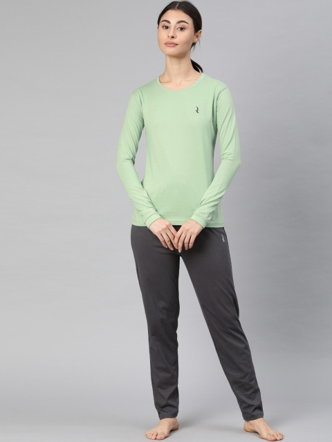 

QUARANTINE Women Green & Charcoal Grey Solid Night suit