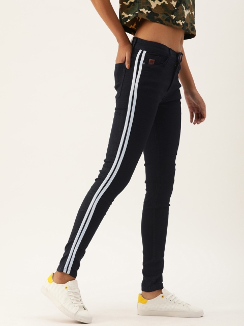 

Campus Sutra Women Black Slim Fit Mid-Rise Clean Look Jeans