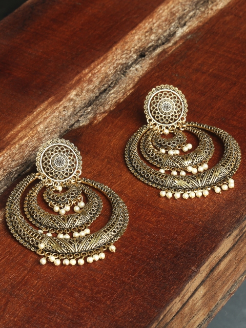 

OOMPH Gold-Toned & White Circular Handcrafted Chandbalis