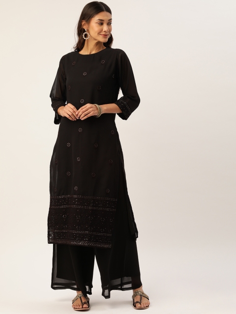 

CATCHY Women Black Embroidered Straight Kurta