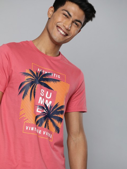 

Mast & Harbour Men Pink & Navy Blue Tropical Print Round Neck T-shirt