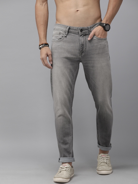 

Roadster Men Grey Washed Mid-Rise Clean Look Stretchable Jeans