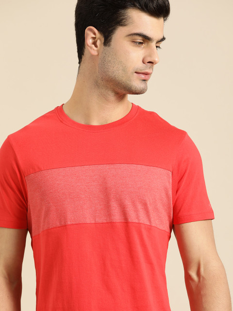 

ether Men Coral Red Colourblocked Round Neck Pure Cotton T-shirt